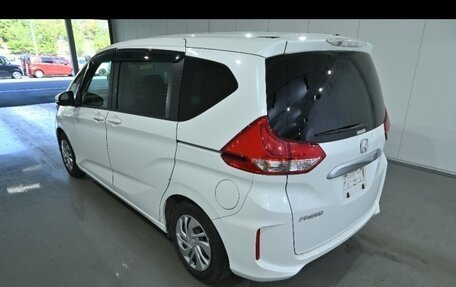 Honda Freed II, 2017 год, 889 000 рублей, 3 фотография