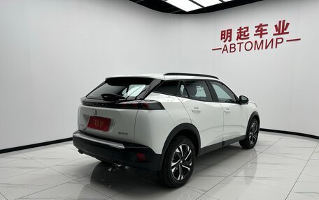 Peugeot 2008 II, 2022 год, 1 426 000 рублей, 5 фотография