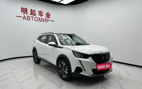 Peugeot 2008 II, 2022 год, 1 426 000 рублей, 2 фотография