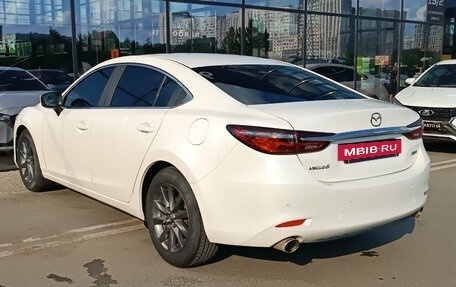 Mazda 6, 2019 год, 1 870 000 рублей, 6 фотография