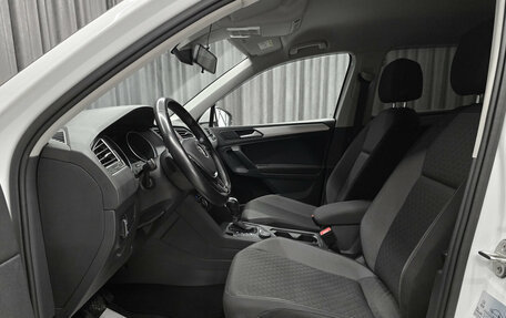 Volkswagen Tiguan II, 2020 год, 2 199 000 рублей, 8 фотография