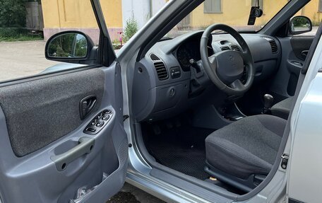 Hyundai Accent II, 2005 год, 350 000 рублей, 7 фотография
