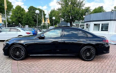 Mercedes-Benz E-Класс, 2025 год, 5 610 000 рублей, 4 фотография