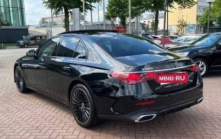 Mercedes-Benz E-Класс, 2025 год, 5 610 000 рублей, 6 фотография