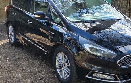 Ford S-MAX II, 2017 год, 1 823 000 рублей, 2 фотография