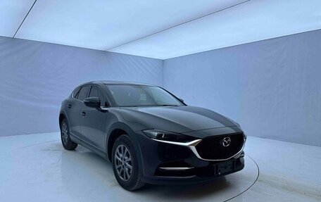 Mazda CX-4, 2022 год, 1 875 000 рублей, 3 фотография
