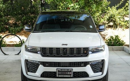 Jeep Grand Cherokee, 2026 год, 8 840 000 рублей, 2 фотография