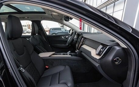 Volvo XC60 II, 2025 год, 7 800 000 рублей, 12 фотография