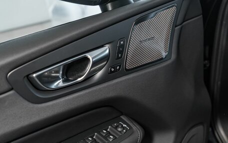 Volvo XC60 II, 2025 год, 7 800 000 рублей, 17 фотография