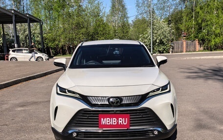 Toyota Harrier, 2021 год, 4 300 000 рублей, 2 фотография
