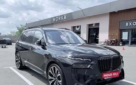 BMW X7, 2023 год, 13 150 000 рублей, 2 фотография