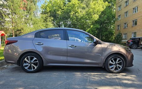KIA Rio IV, 2018 год, 1 430 000 рублей, 4 фотография