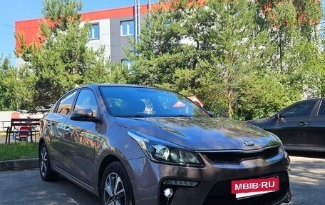 KIA Rio IV, 2018 год, 1 430 000 рублей, 2 фотография
