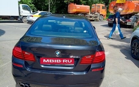 BMW 5 серия, 2013 год, 2 500 000 рублей, 7 фотография