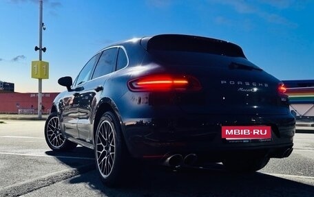 Porsche Macan I рестайлинг, 2014 год, 2 400 000 рублей, 3 фотография
