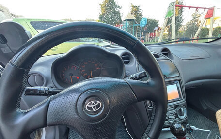 Toyota Celica VII рестайлинг, 2001 год, 800 000 рублей, 8 фотография