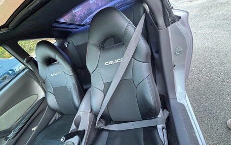 Toyota Celica VII рестайлинг, 2001 год, 800 000 рублей, 12 фотография