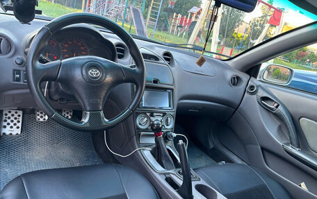 Toyota Celica VII рестайлинг, 2001 год, 800 000 рублей, 11 фотография