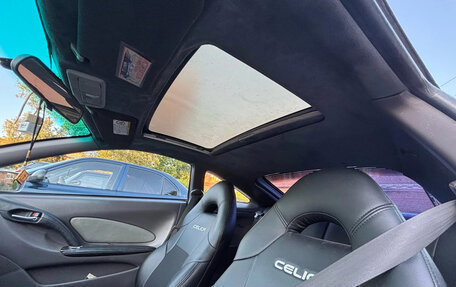 Toyota Celica VII рестайлинг, 2001 год, 800 000 рублей, 13 фотография