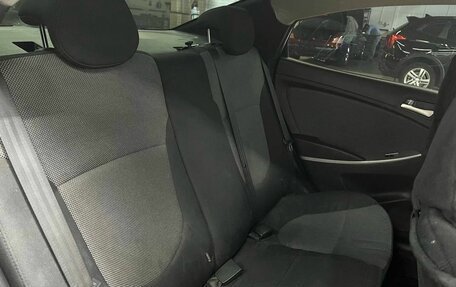 Hyundai Solaris II рестайлинг, 2014 год, 899 900 рублей, 19 фотография