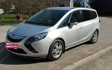 Opel Zafira C рестайлинг, 2012 год, 1 090 000 рублей, 4 фотография