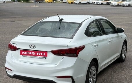 Hyundai Solaris II рестайлинг, 2019 год, 700 000 рублей, 8 фотография