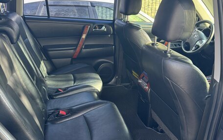 Toyota Highlander III, 2011 год, 1 800 000 рублей, 13 фотография
