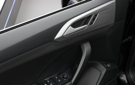 Volkswagen Taos, 2021 год, 2 370 000 рублей, 17 фотография