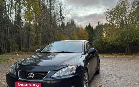 Lexus IS II рестайлинг 2, 2008 год, 1 350 000 рублей, 2 фотография