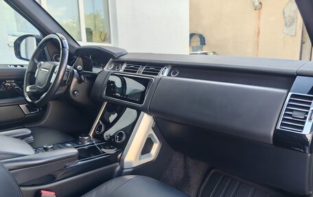 Land Rover Range Rover IV рестайлинг, 2018 год, 5 800 000 рублей, 22 фотография