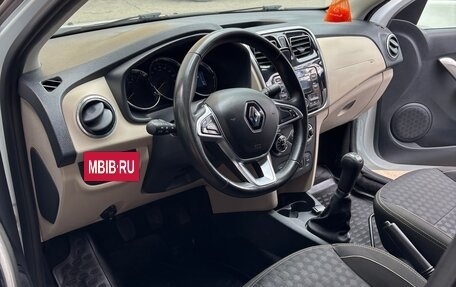 Renault Logan II, 2018 год, 530 000 рублей, 6 фотография