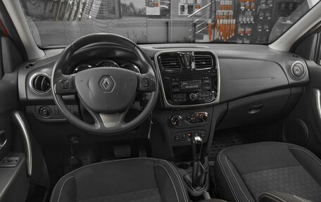 Renault Sandero II рестайлинг, 2015 год, 649 000 рублей, 7 фотография
