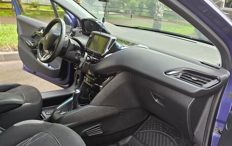 Peugeot 208 II, 2013 год, 760 000 рублей, 10 фотография