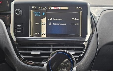 Peugeot 208 II, 2013 год, 760 000 рублей, 8 фотография