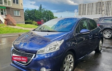 Peugeot 208 II, 2013 год, 760 000 рублей, 2 фотография