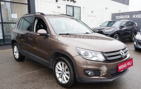 Volkswagen Tiguan I, 2015 год, 1 563 000 рублей, 3 фотография