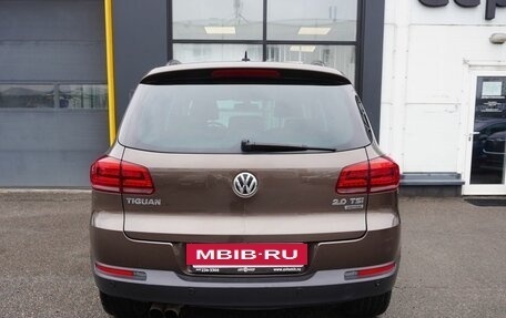 Volkswagen Tiguan I, 2015 год, 1 563 000 рублей, 6 фотография