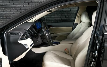 Toyota Camry, 2021 год, 3 479 000 рублей, 9 фотография