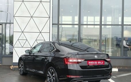 Skoda Superb III рестайлинг, 2018 год, 2 249 000 рублей, 7 фотография