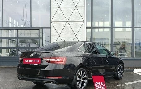 Skoda Superb III рестайлинг, 2018 год, 2 249 000 рублей, 5 фотография