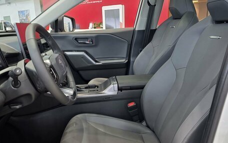 Toyota RAV4, 2026 год, 4 390 000 рублей, 19 фотография