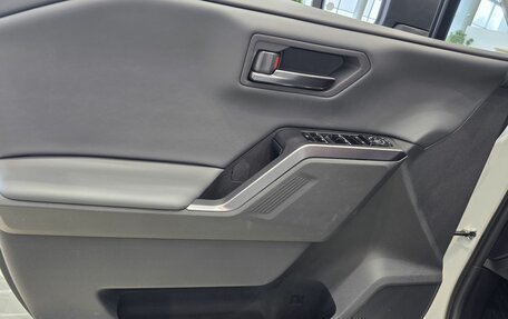 Toyota RAV4, 2026 год, 4 390 000 рублей, 17 фотография