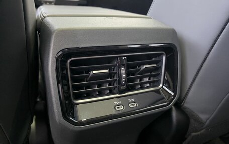 Toyota RAV4, 2026 год, 4 390 000 рублей, 28 фотография
