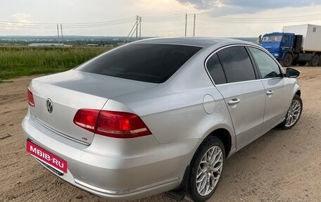 Volkswagen Passat B7, 2011 год, 870 000 рублей, 4 фотография