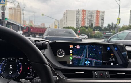 Lexus ES VII, 2019 год, 3 450 000 рублей, 23 фотография