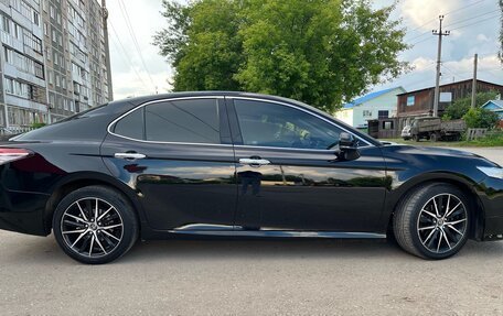 Toyota Camry, 2019 год, 2 450 000 рублей, 9 фотография