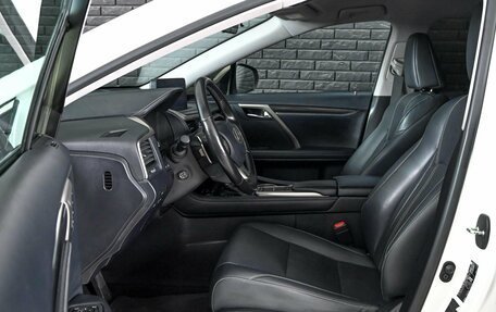 Lexus RX IV рестайлинг, 2022 год, 6 150 000 рублей, 10 фотография