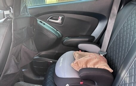 Hyundai ix35 I рестайлинг, 2011 год, 1 550 000 рублей, 16 фотография