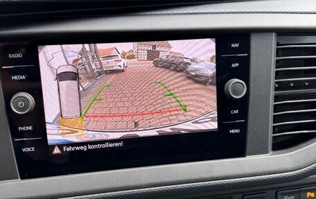Volkswagen Caravelle T6 рестайлинг, 2022 год, 4 150 000 рублей, 11 фотография