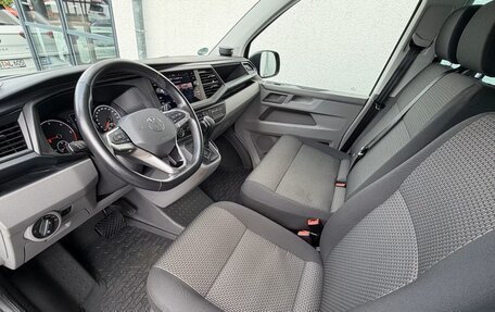 Volkswagen Caravelle T6 рестайлинг, 2022 год, 4 150 000 рублей, 9 фотография